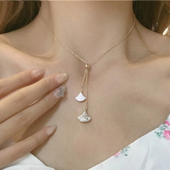 ♠NEW Minimalist Gold Choker Pendant Necklace White - Picture 5 of 5